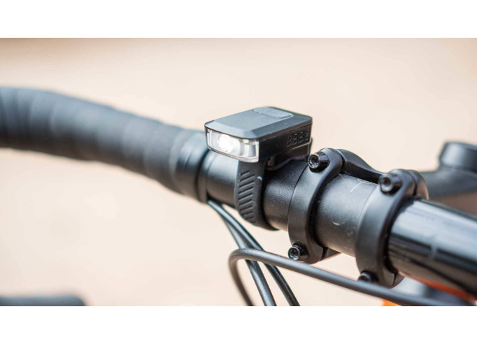 BBB BLS-151D Spark 2.0 USB priekinis žibintas,...