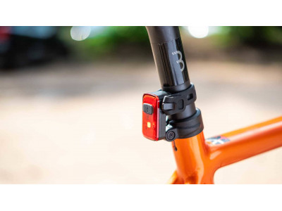 Aizmugurējā lampa BBB BLS-152D Spark 2.0 USB melna