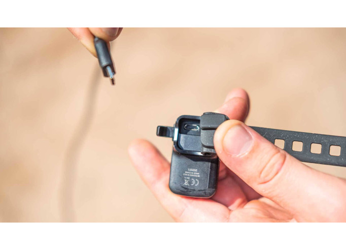 Aizmugurējā lampa BBB BLS-152D Spark 2.0 USB melna