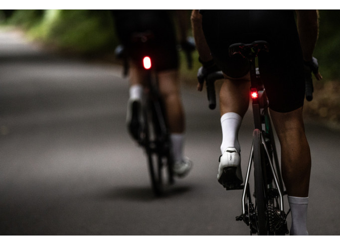 Aizmugurējā lampa BBB BLS-152D Spark 2.0 USB melna