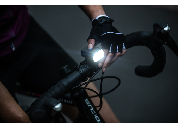 Priekšējā lampa BBB BLS-130 Nanostrike 400lum