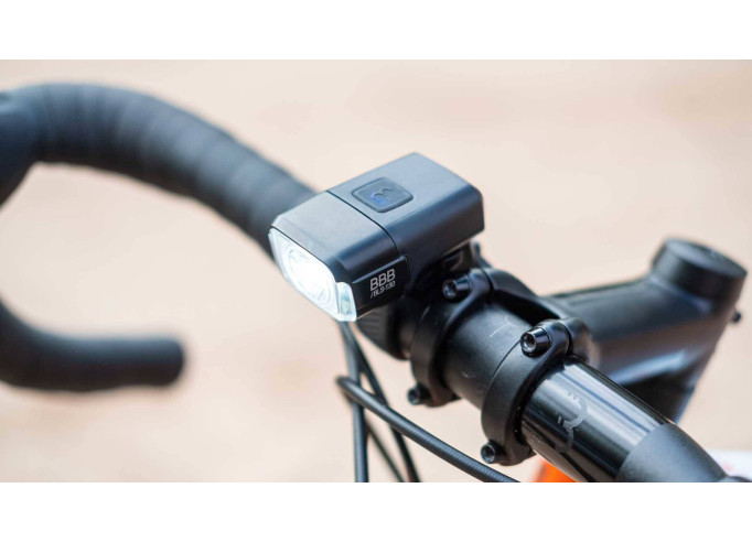 Priekšējā lampa BBB BLS-130 Nanostrike 400lum