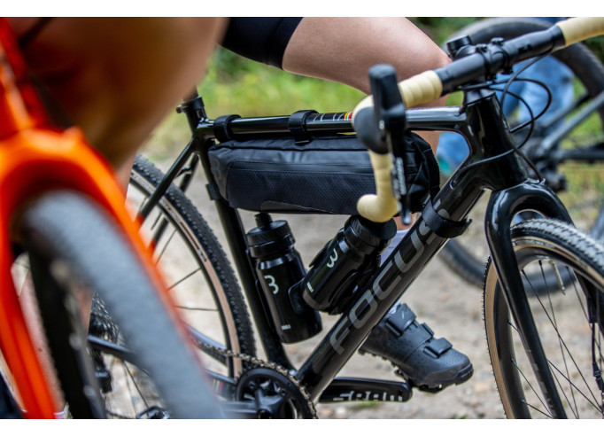 Soma BBB BSB-142 Middle Mate melna