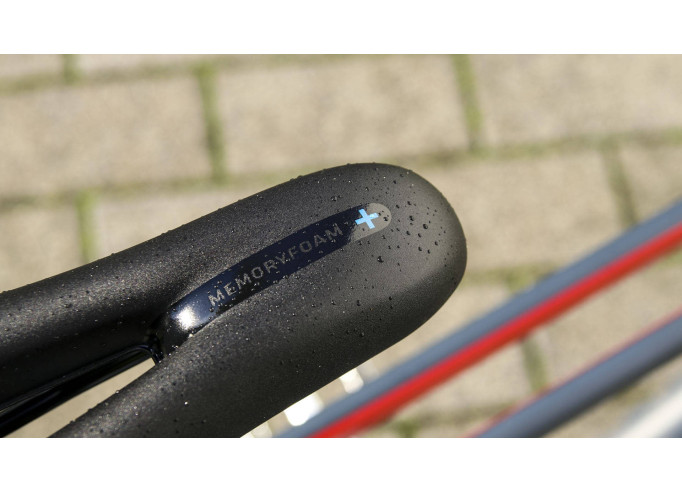 Sēdeklis BBB BSD-112 SportPlus Active 185 melns