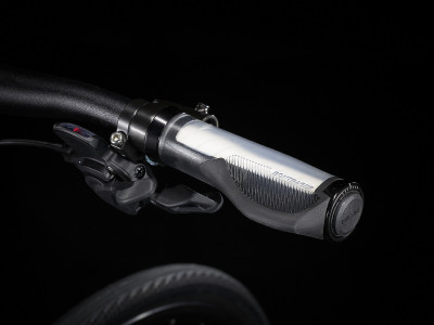 Velosipēds FX 3 Stagger Disc melns