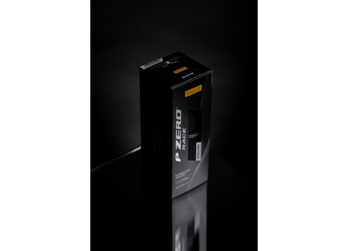 Tire Pirelli P ZERO Race TLR Made in Italy