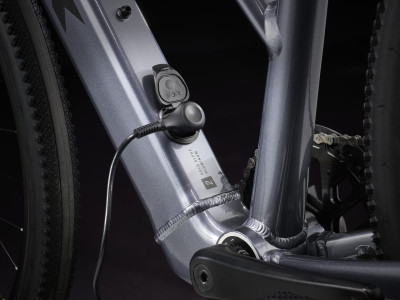 TREK Dual Sport+ 2 Stagger pelēks