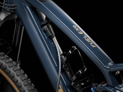 TREK Fuel EXe 8 XT zils