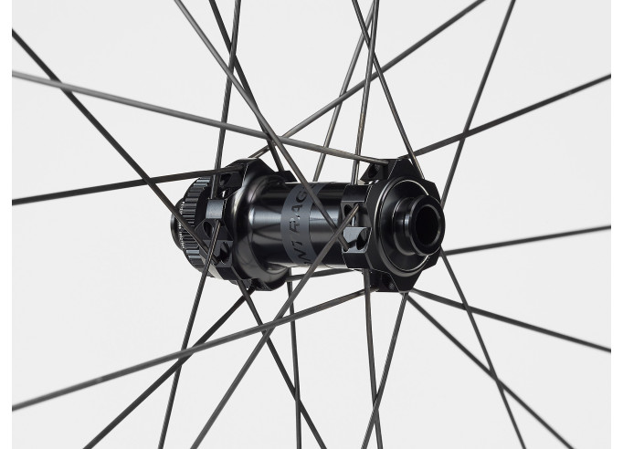 Rats Bontrager Aeolus Pro 37 TLR Disc priekšējais