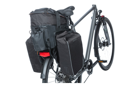 Bagāžnieka soma Basil Miles Tarpaulin trunkbag XL Pro, 9-36L, melna/oranža