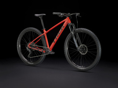 TREK Marlin 6 Gen 3 Lava kalnų dviratis