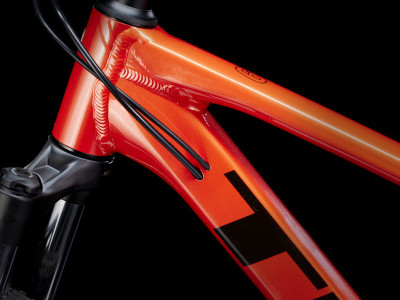 Velosipēds TREK Marlin 6 Gen 3 Lava