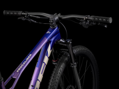 Velosipēds TREK Procaliber 9.5 Purple Flip/Hex Blue