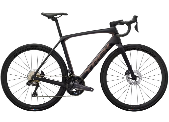 Road bike TREK Domane SL 7 Gen 4 Dark Web Black
