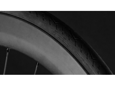 Tire Pirelli Cinturato EVO TLR
