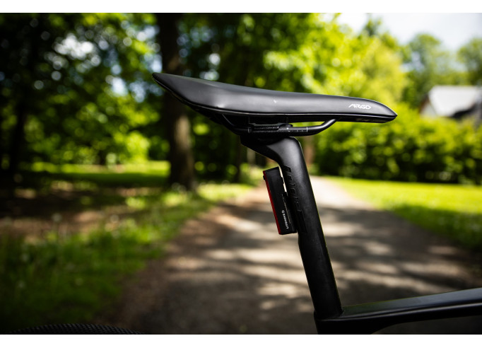 Superior XR 9.8 GR Matte Carbon / Gloss Black...