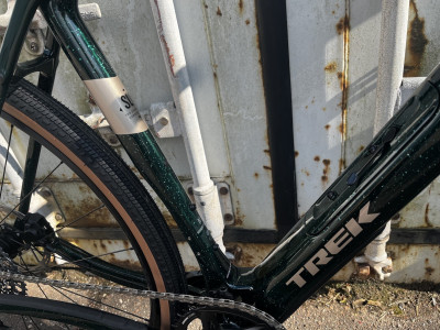 Gravel velosipēds TREK Checkpoint SL 6 AXS Gen 3 Dark Web/Ivy Smoke