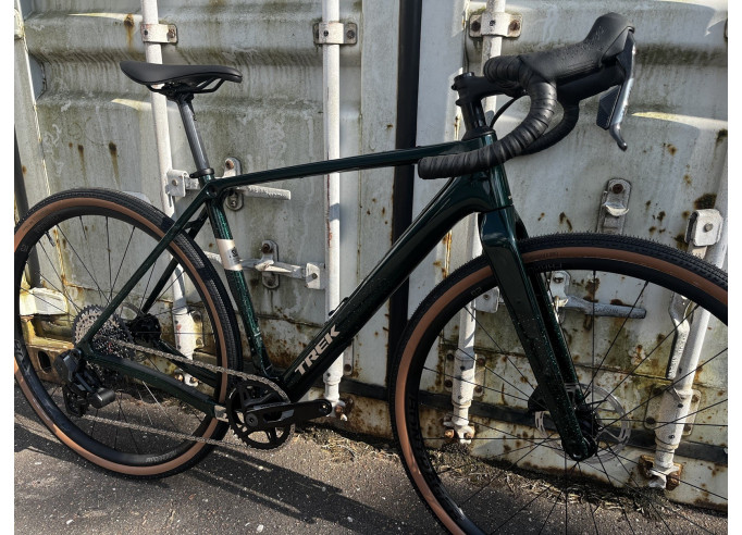 Gravel velosipēds TREK Checkpoint SL 6 AXS Gen 3 Dark Web/Ivy Smoke
