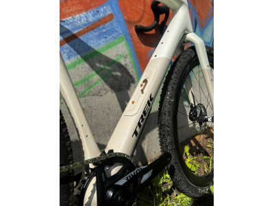 Gravel velosipēds TREK Checkpoint SL 6 AXS Gen 3 Era White/Buff Beige