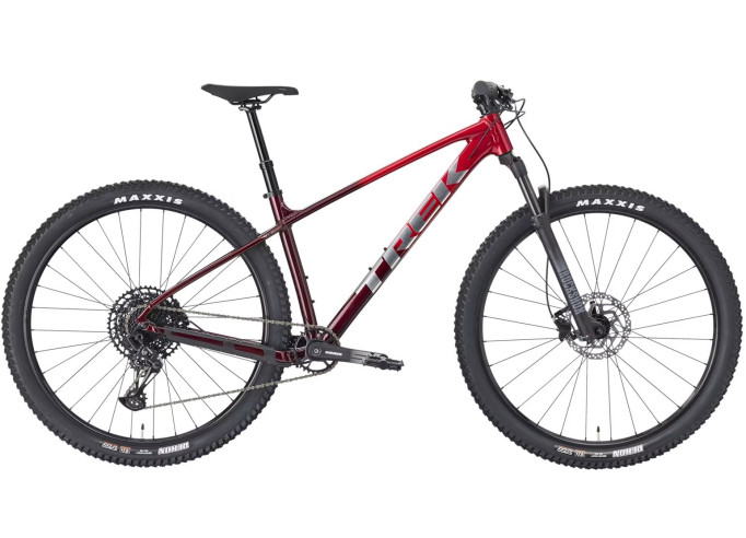 Kalnu velosipēds TREK Marlin 7 Gen 3 Fury Red/Lithium Grey Fade