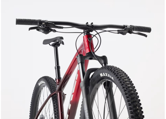 Kalnu velosipēds TREK Marlin 7 Gen 3 Fury Red/Lithium Grey Fade