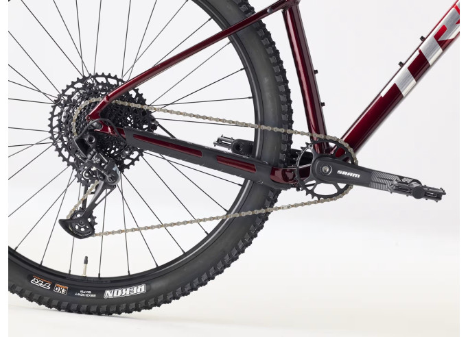 Kalnu velosipēds TREK Marlin 7 Gen 3 Fury Red/Lithium Grey Fade