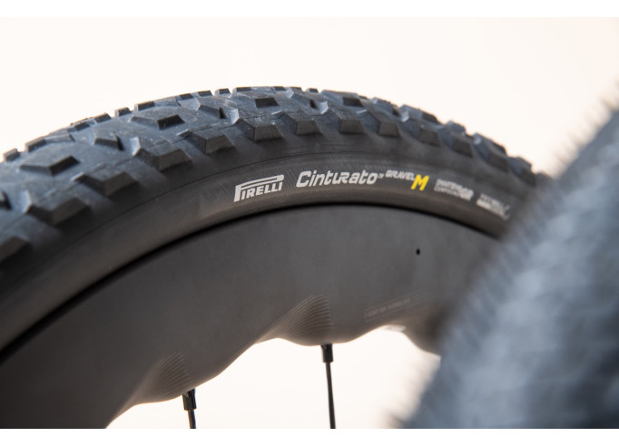 Riepa Pirelli Cinturato™ Gravel M HP-Line...