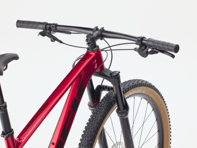Kalnu velosipēds TREK Procaliber 8 AL Fury Red
