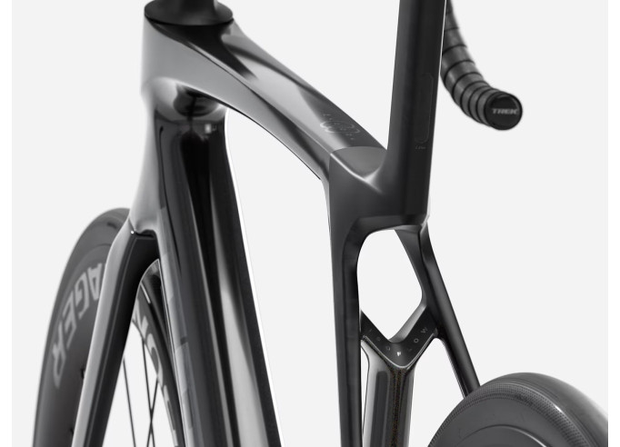 Road bike TREK Madone SL 6 | Gloss Dark Star/Matte Deep Smoke