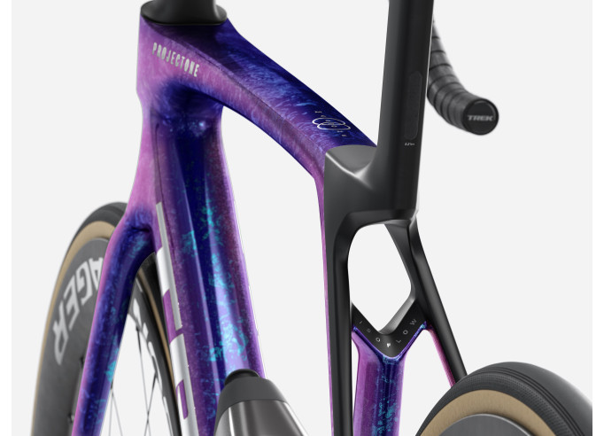 Road bike TREK Madone SLR 7 | Purple Phaze/Amethyst Marble