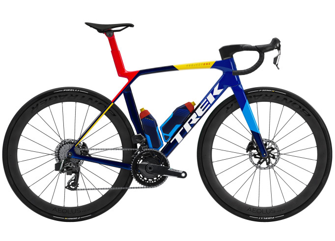 Šosejas velosipēds TREK Madone SLR 7 AXS | Team Replica