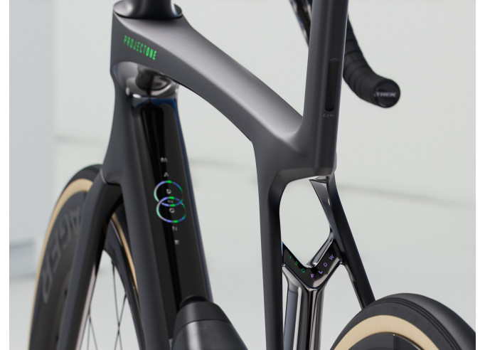 Maanteerattas TREK Madone SLR 9 AXS | Matte Deep Smoke