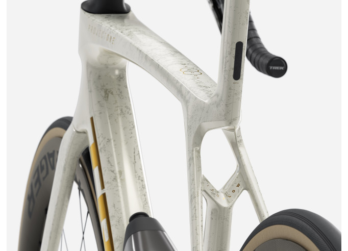 Šosejas velosipēds TREK Madone SLR 9 AXS | Era White/Supernova Marble
