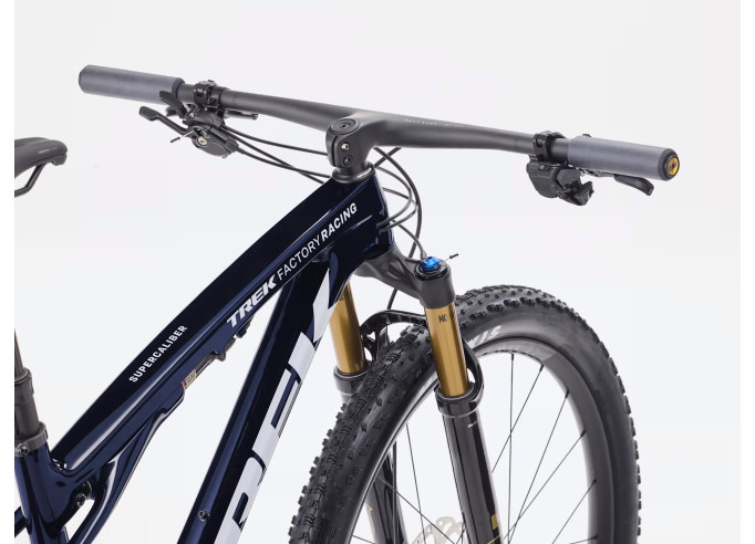 Kalnu velosipēds TREK Supercaliber SLR 9.8 XT Di2 | Navy Smoke