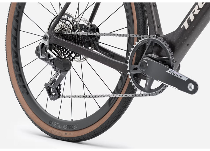 Gravel bike TREK Checkmate SLR 7 AXS | Gloss Trek Black/Matte Carbon Smoke