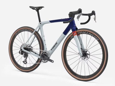 Gravel velosipēds TREK Checkmate SLR 9 AXS | Matte Hex Blue/Plasma Grey Pearl