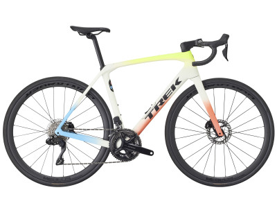 Road bike TREK Domane SL 6 Gen 4 | Era White/Glowstick/Coral Fade