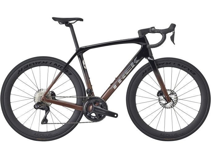 TREK Domane SL 7 Gen 4 plento dviratis | Dark Star to Bronze Age Fade