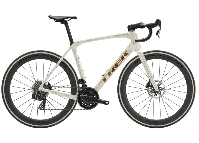 Maanteerattas TREK Domane SLR 7 AXS Gen 4 | Era White/Supernova Marble