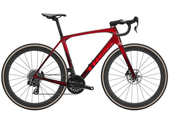 Maanteerattas TREK Domane SLR 7 AXS Gen 4 | Metallic Red Smoke to Red Carbon Smoke