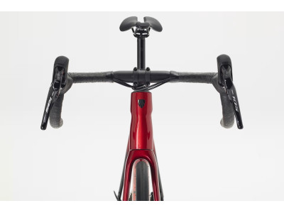 Road bike TREK Emonda ALR 5 | Crimson to Dark Carmine Fade