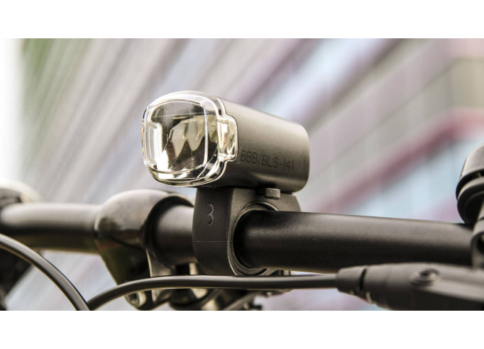 Priekšējā lampa BBB BLS-141 Stud melna