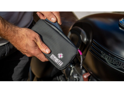 Rainproof Essentials Case Muc-Off