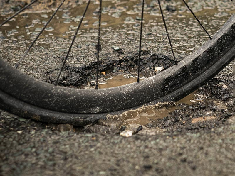 Unconditional replacement of carbon wheels & rims!